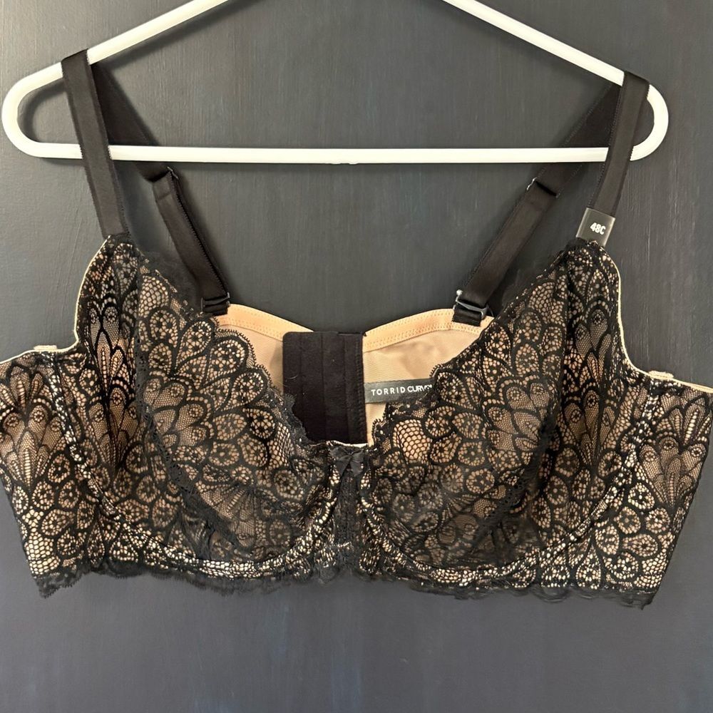 NWT Torrid Curve Black Nude Lace Bra 48 C
